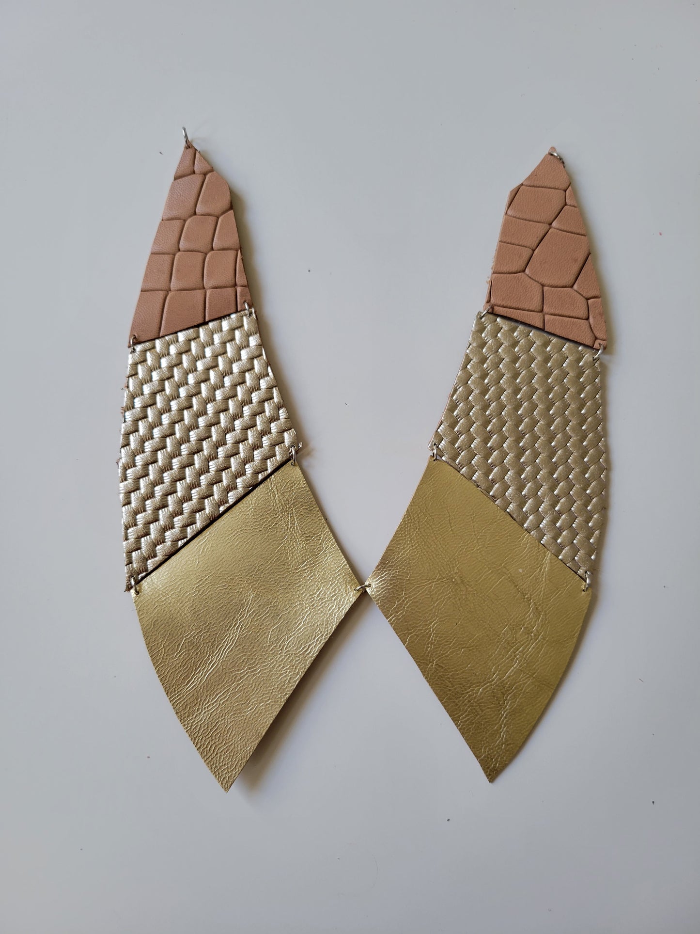 Collier faux col cuir upcyclé patchwork - Atelier Claire Zhou x 114 paris