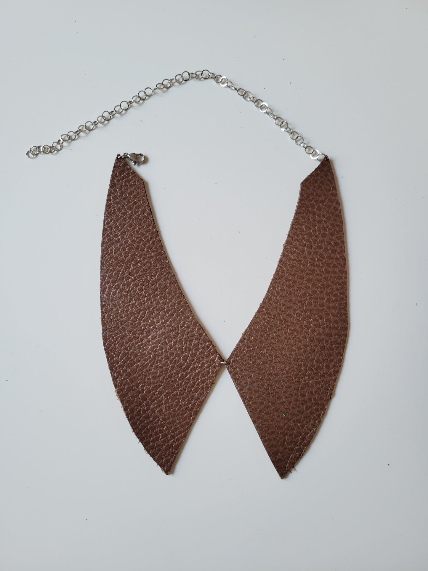Collier faux col cuir upcyclé - Atelier Claire Zhou x 114 paris