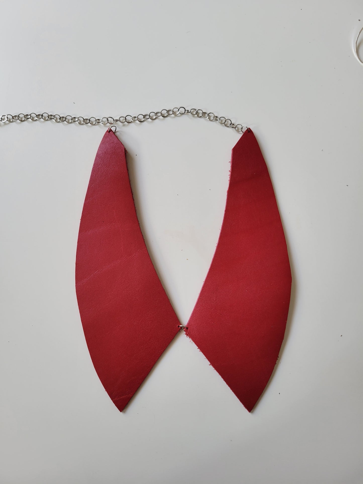 Collier faux col cuir upcyclé - Atelier Claire Zhou x 114 paris