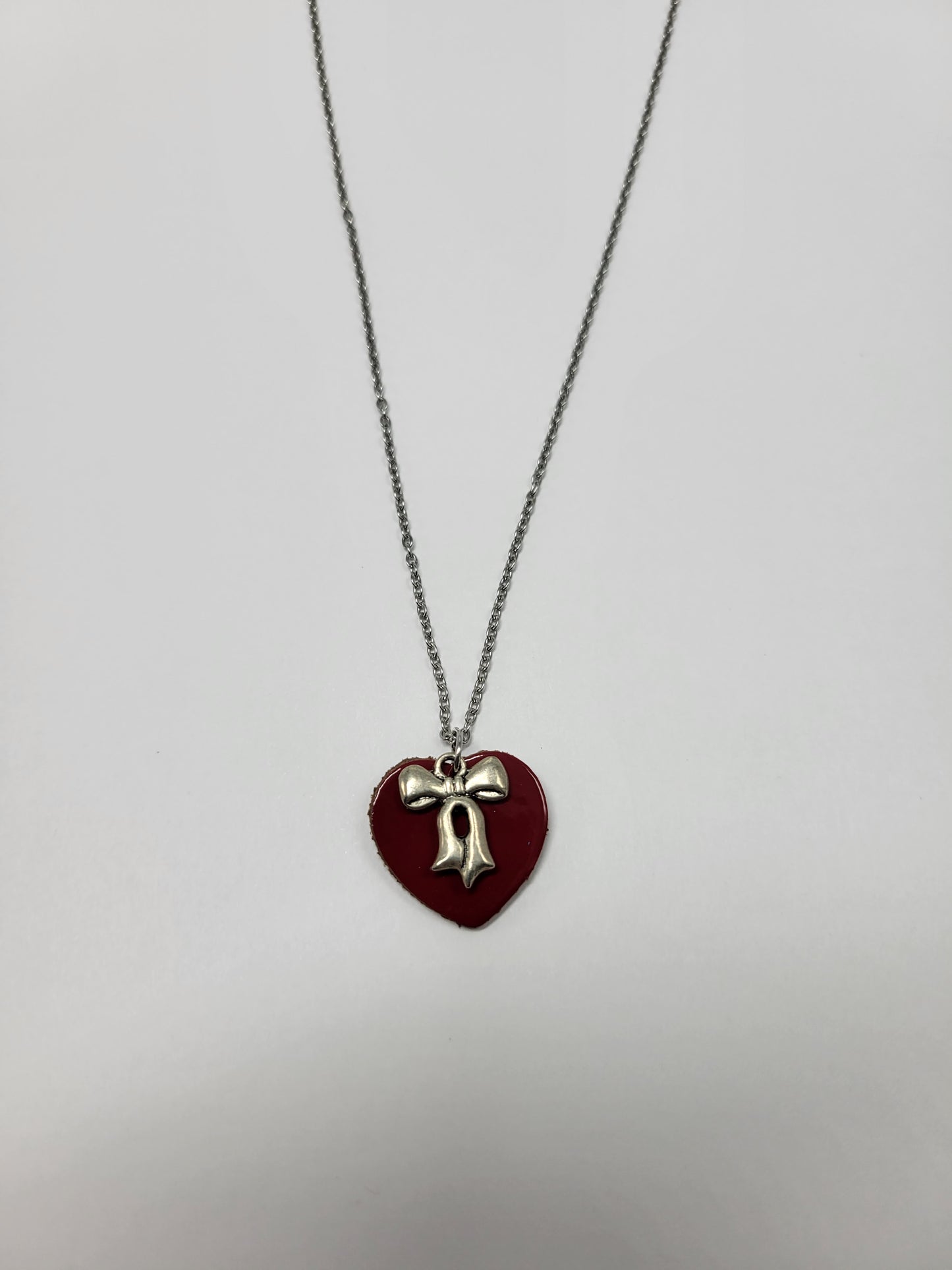 Collier cuir recyclé sequin - Atelier Claire Zhou x 114 Paris