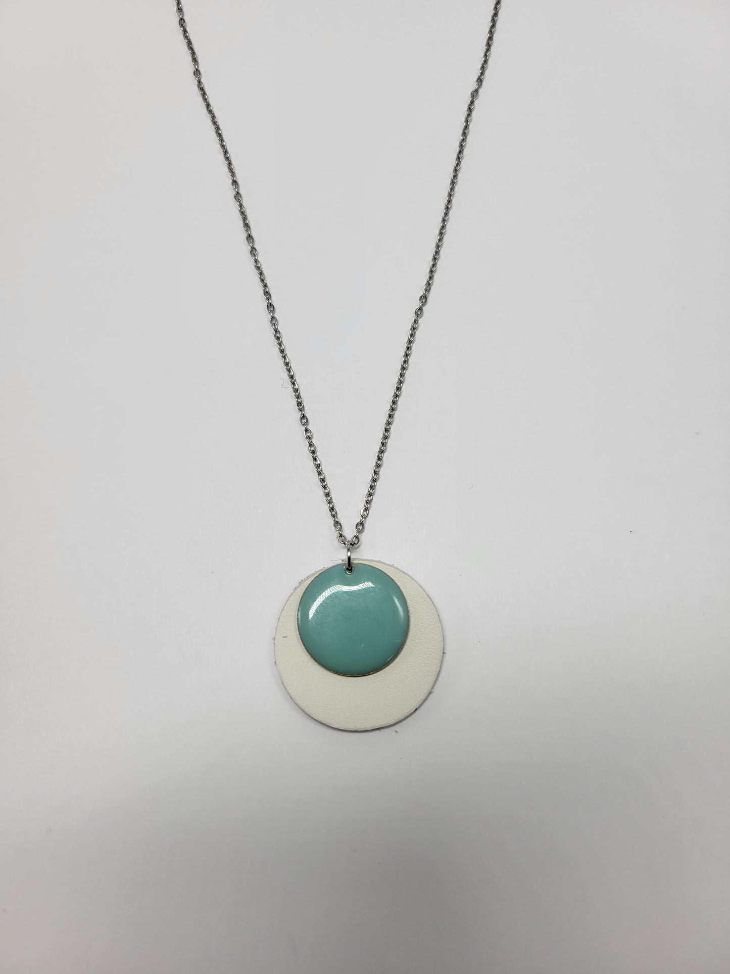 Collier cuir recyclé sequin - Atelier Claire Zhou x 114 Paris