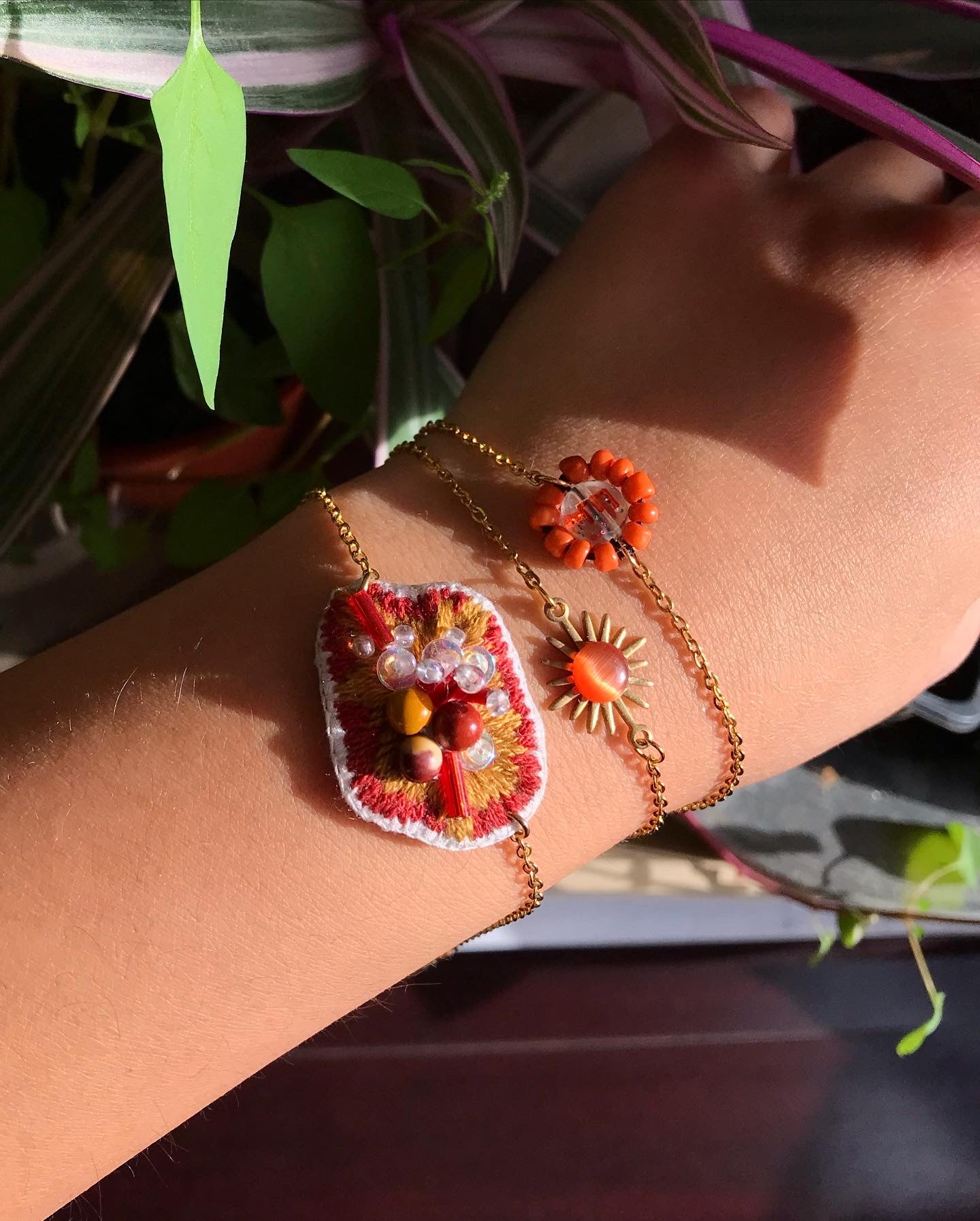 Bracelet brodé main - GEODE PIERRE NATURELLE