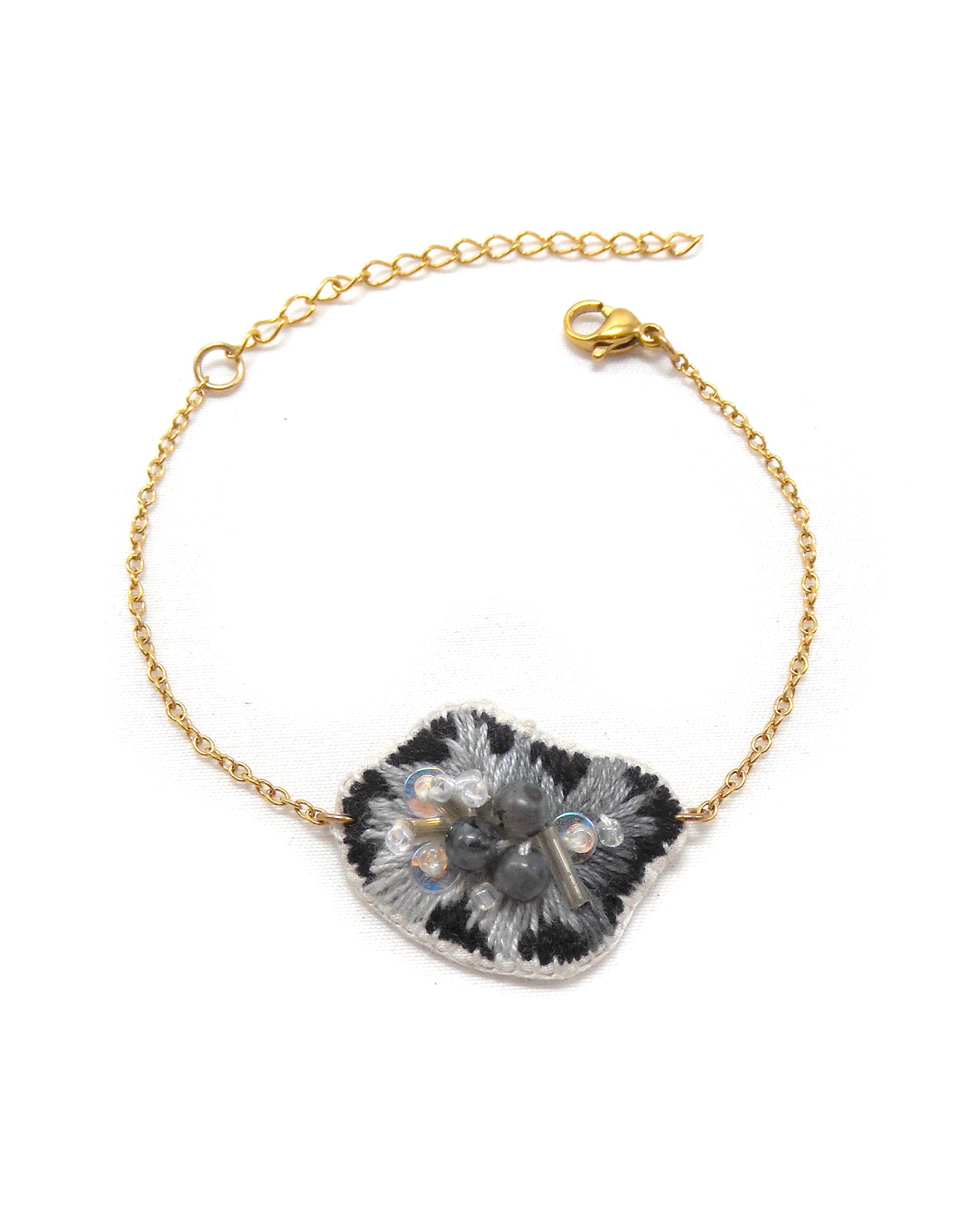 Bracelet brodé main - GEODE PIERRE NATURELLE