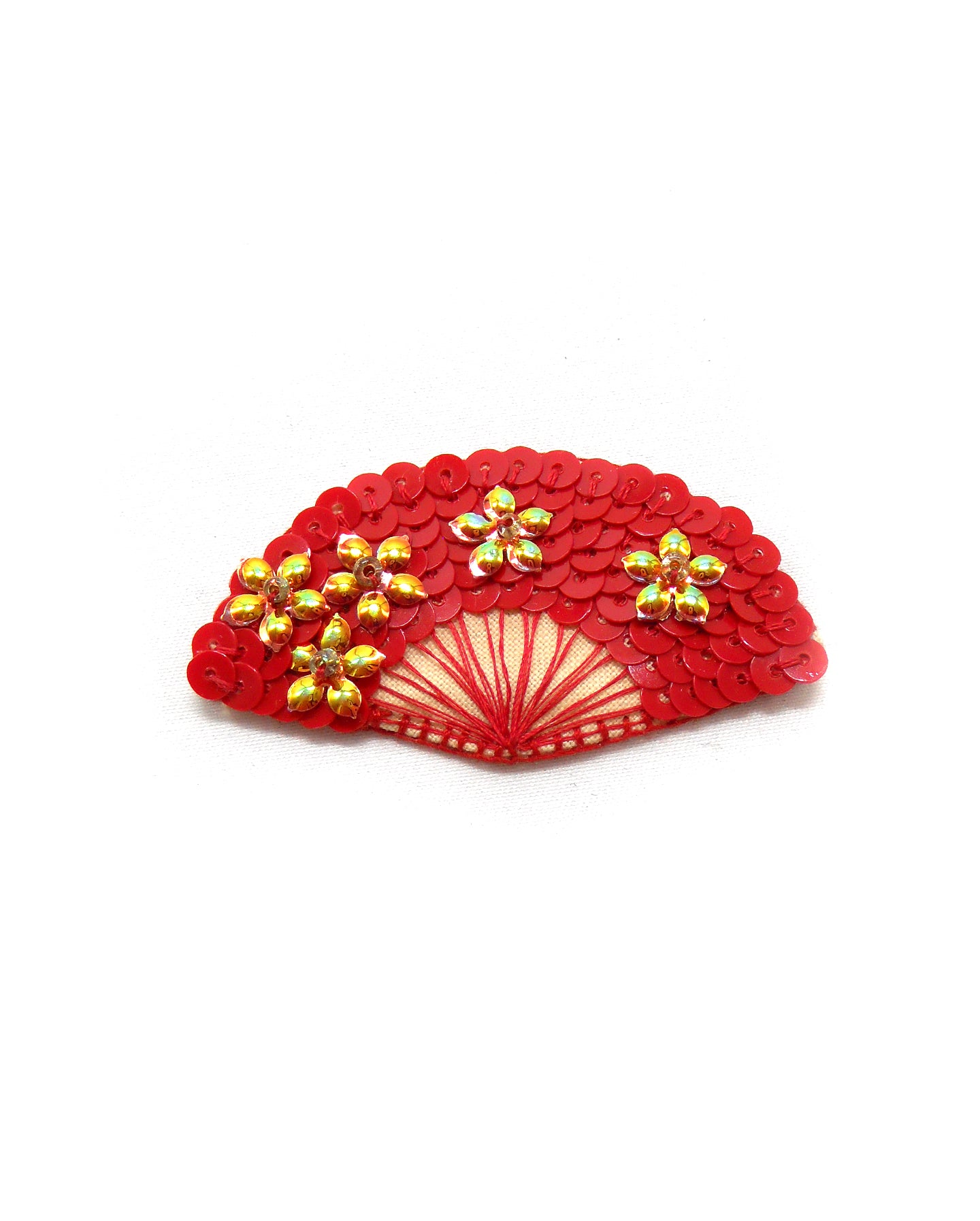 Broche brodée main - EVENTAIL CHINOIS