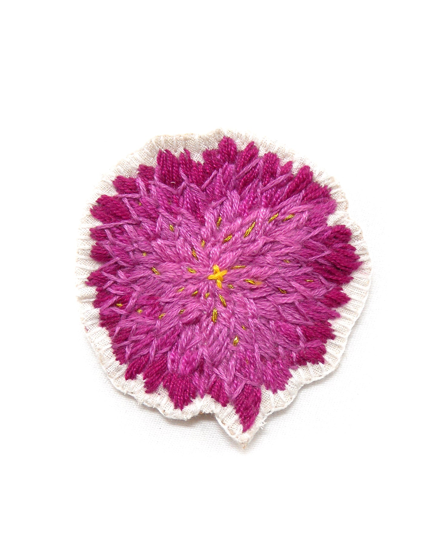 Broche brodée main fleur - DAHLIA x HORTENTIS