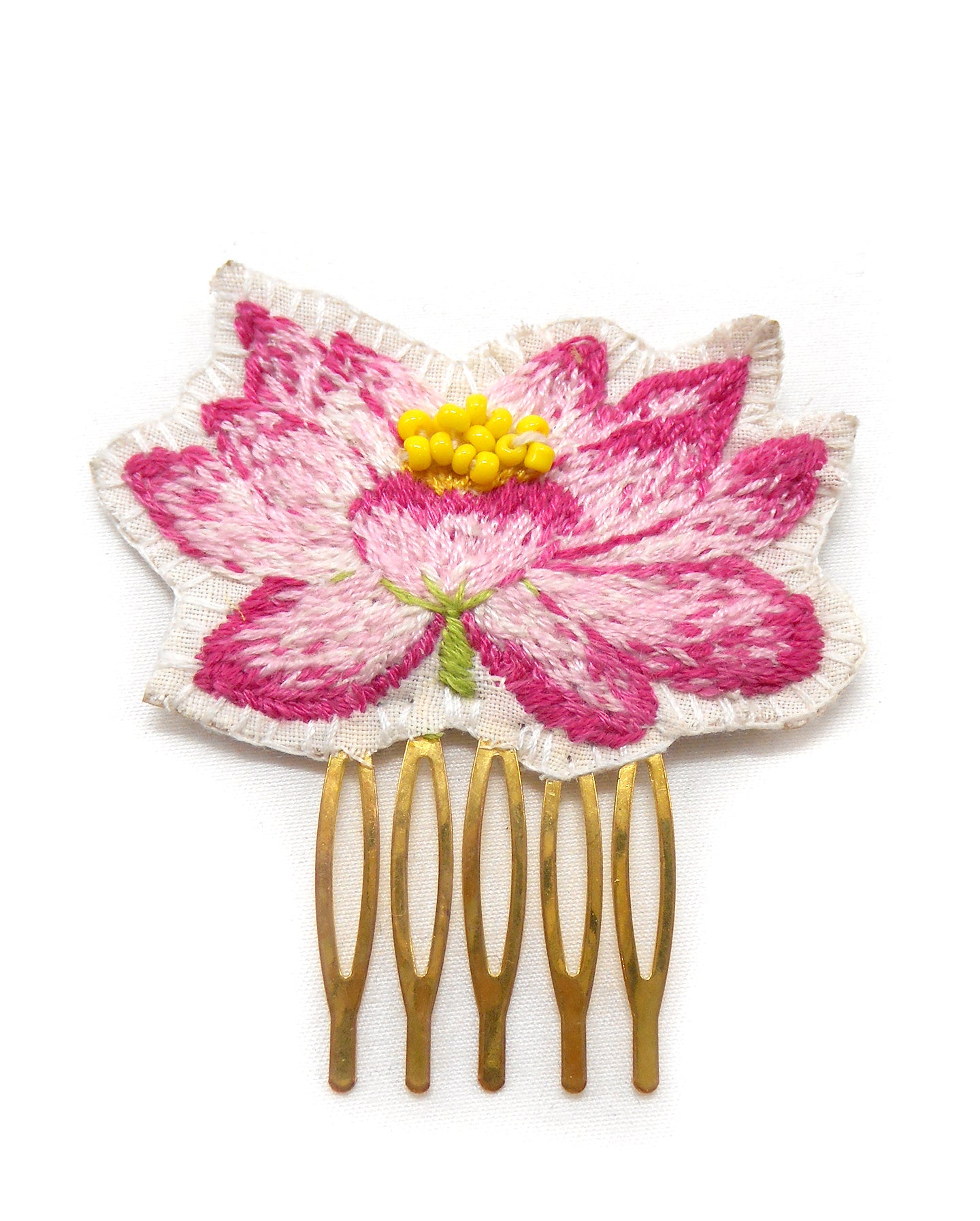 Peigne brodé main fleur - LOTUS D'ORIENT ROSE