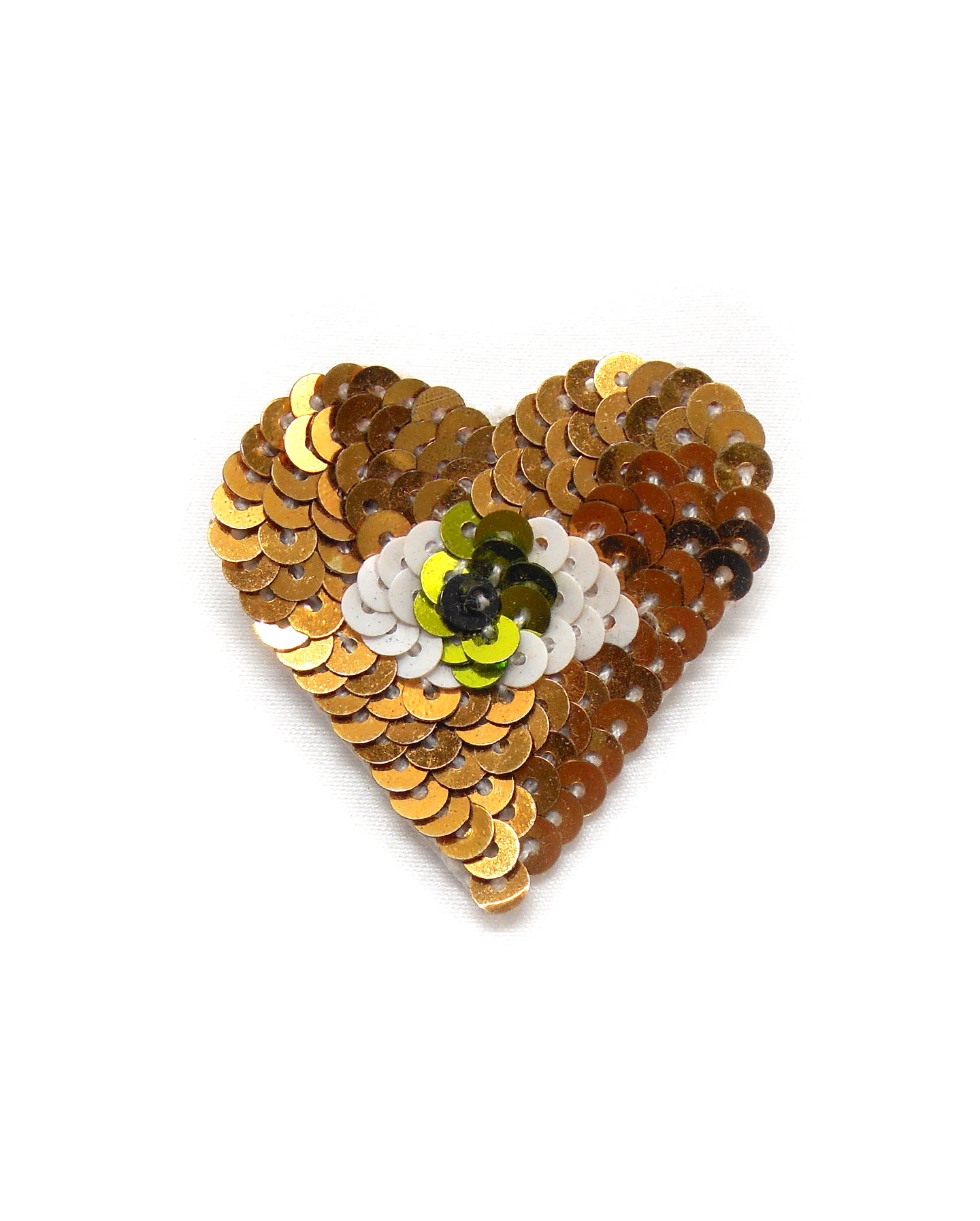 Broche brodée main grigri - JE TE VOIS MON COEUR