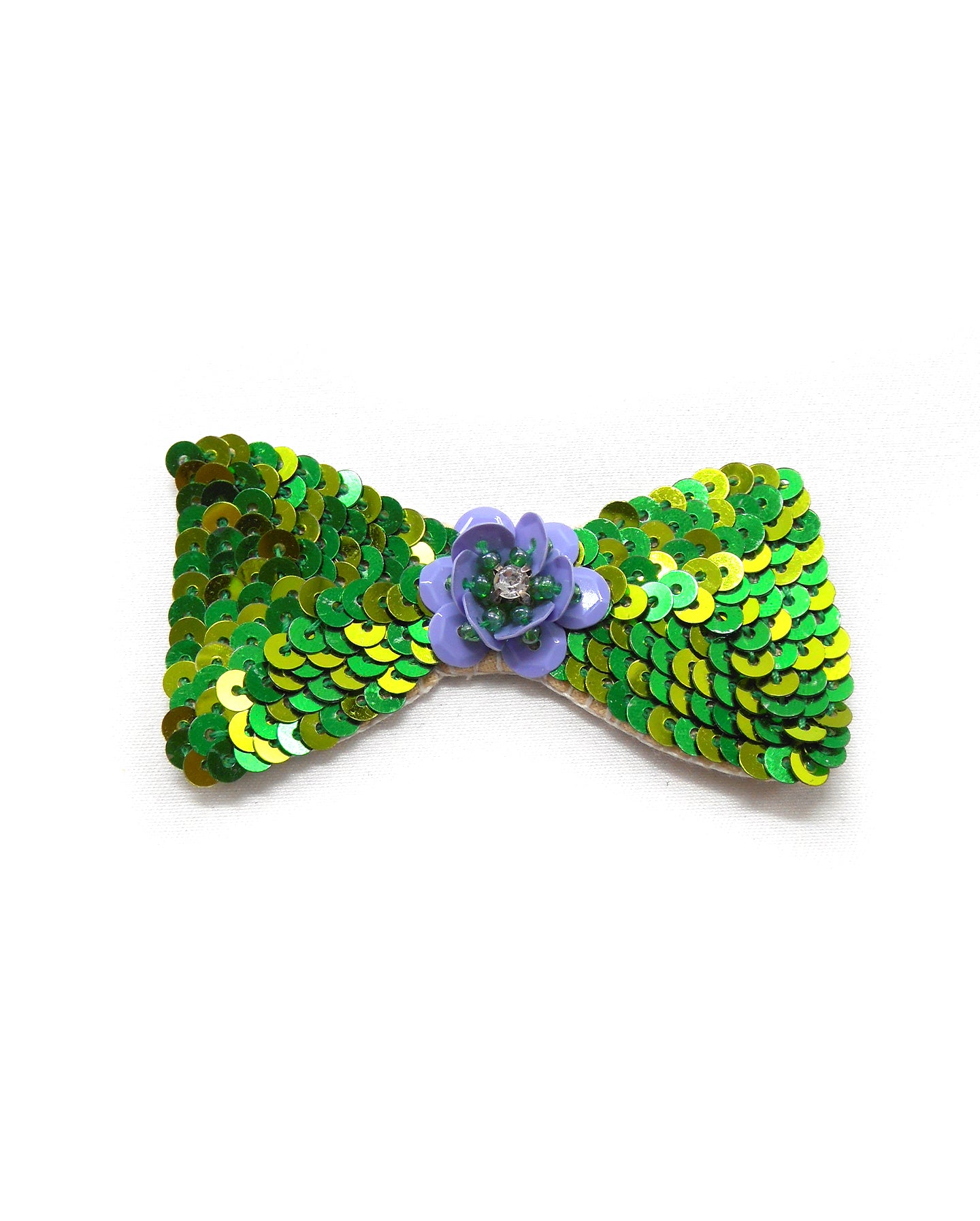 Broche brodée main - NOEUDS PAPILLONS