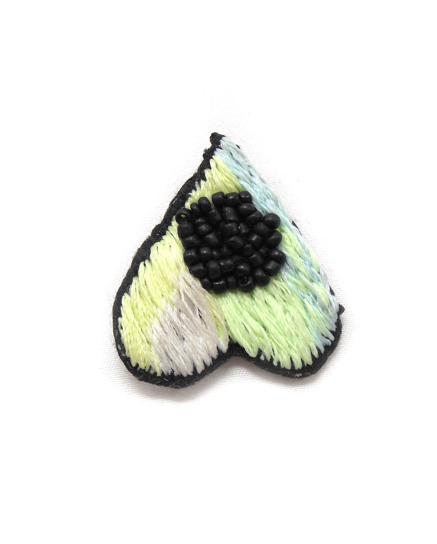 Broche brodée main magique - MAGIE ESOTERIQUE