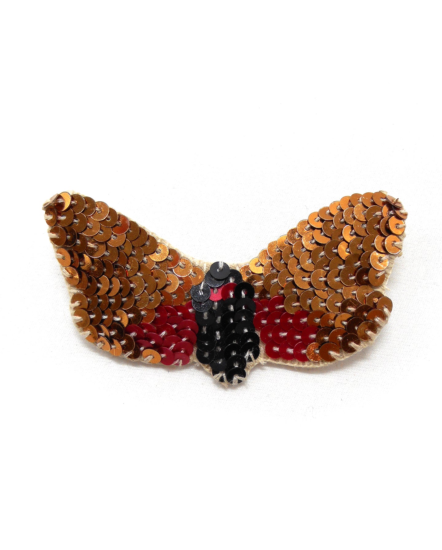 Broche brodée main - PAPILLONS