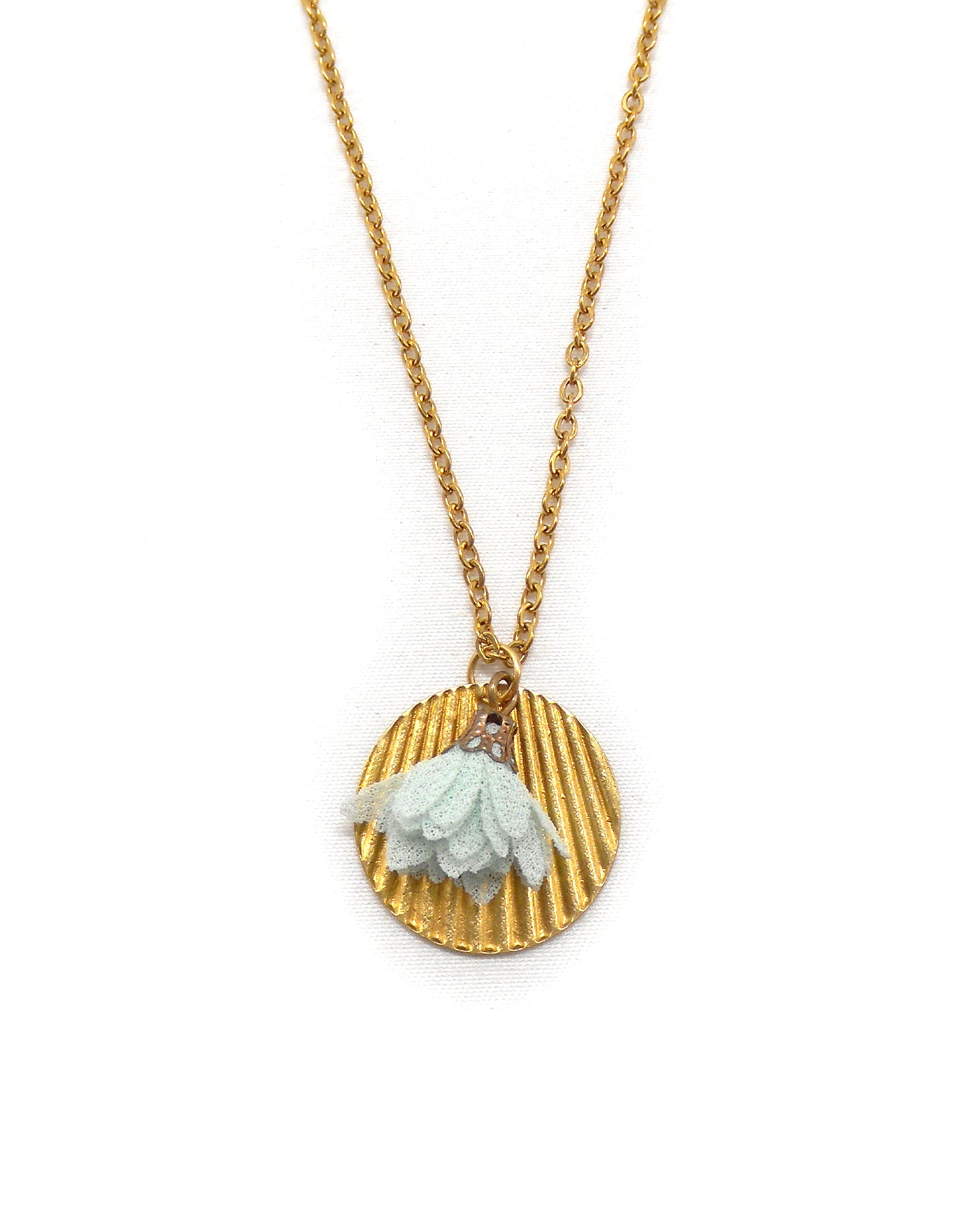 Collier sequin strié et pompon fleur - KENDA