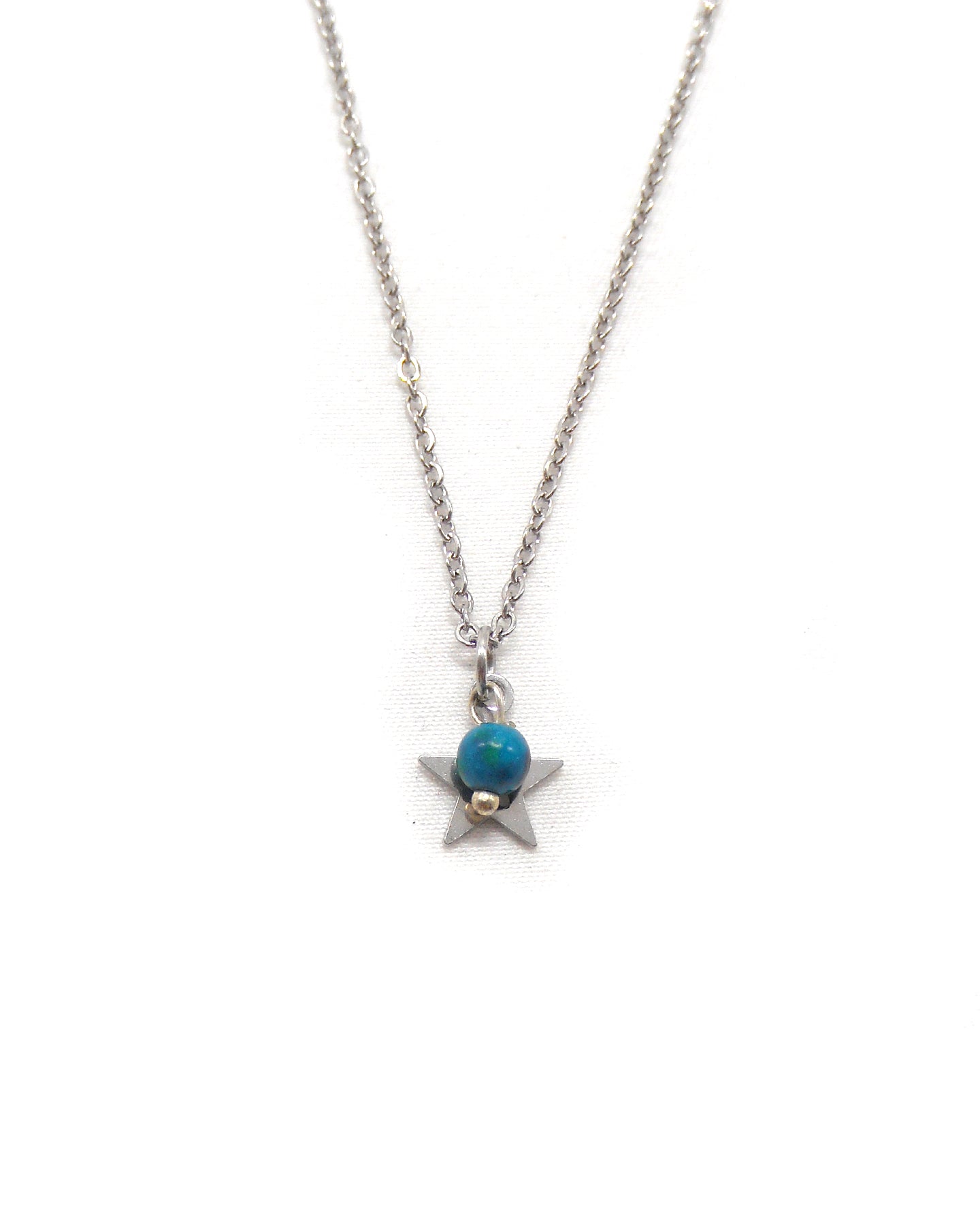 Collier petite étoile et perle pierre naturelle - MABO