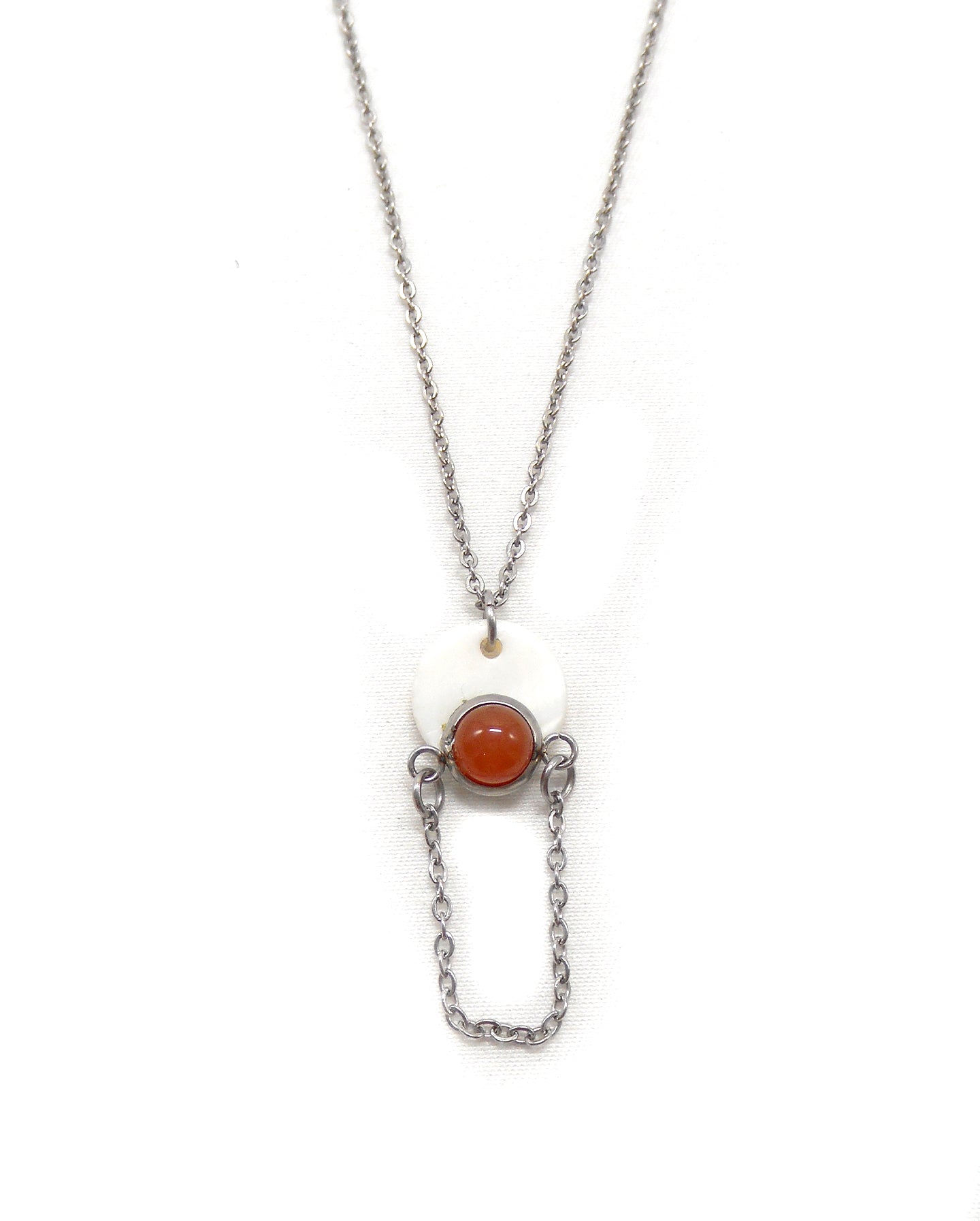 Collier sequin nacre original pièce unique