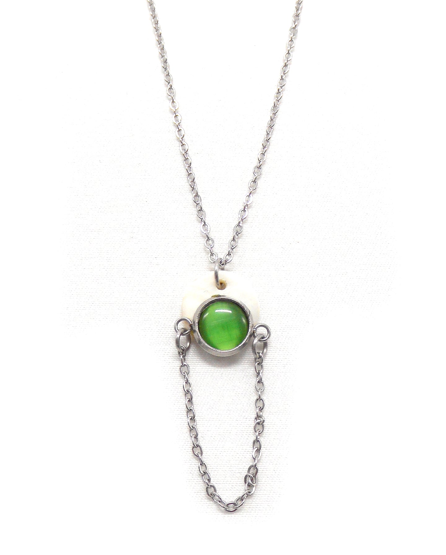 Collier sequin nacre original pièce unique