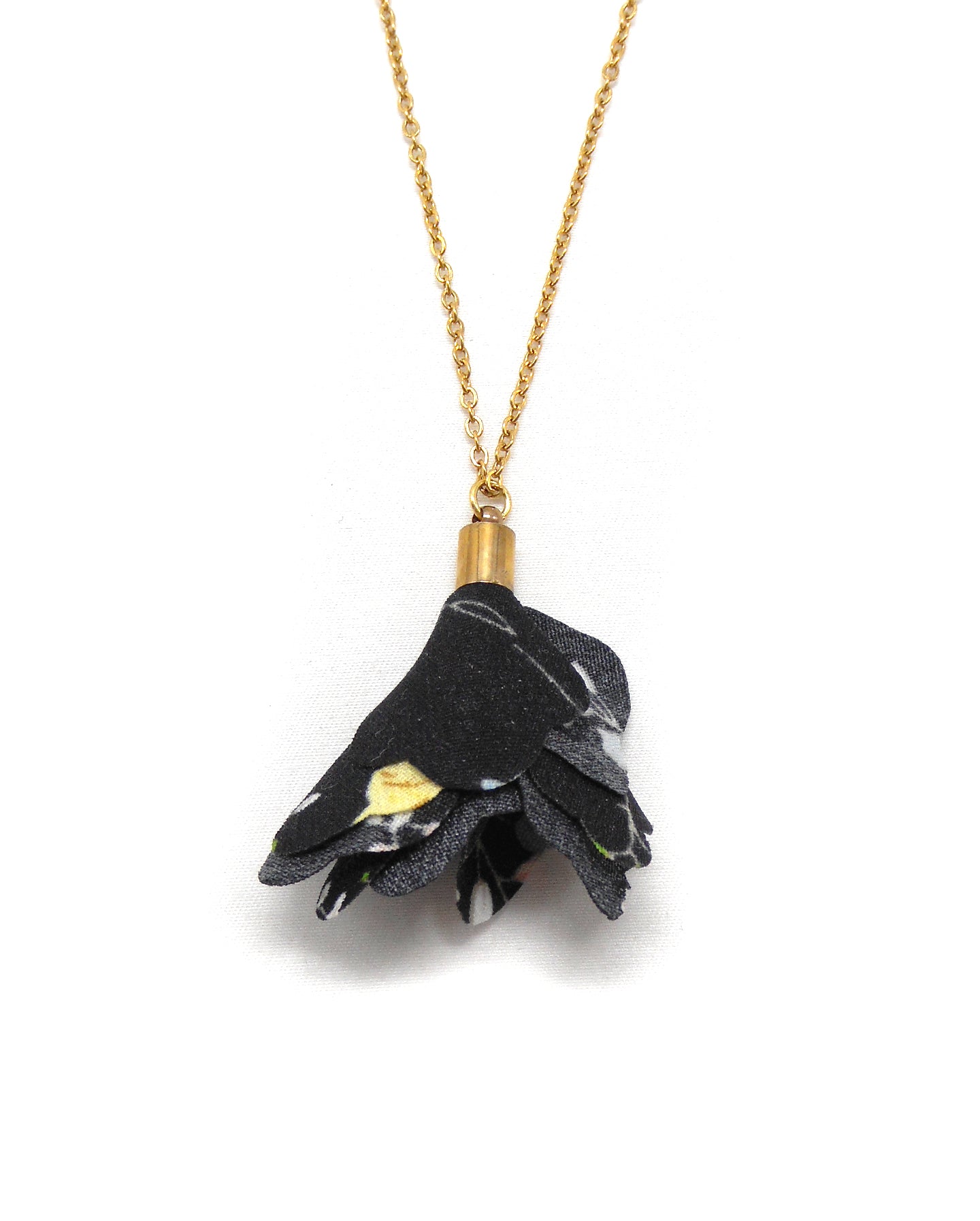 Collier pompon fleur - FIONA/TILLY/PENELOPE/NOUR/SACHA/PETALE/MOIRA