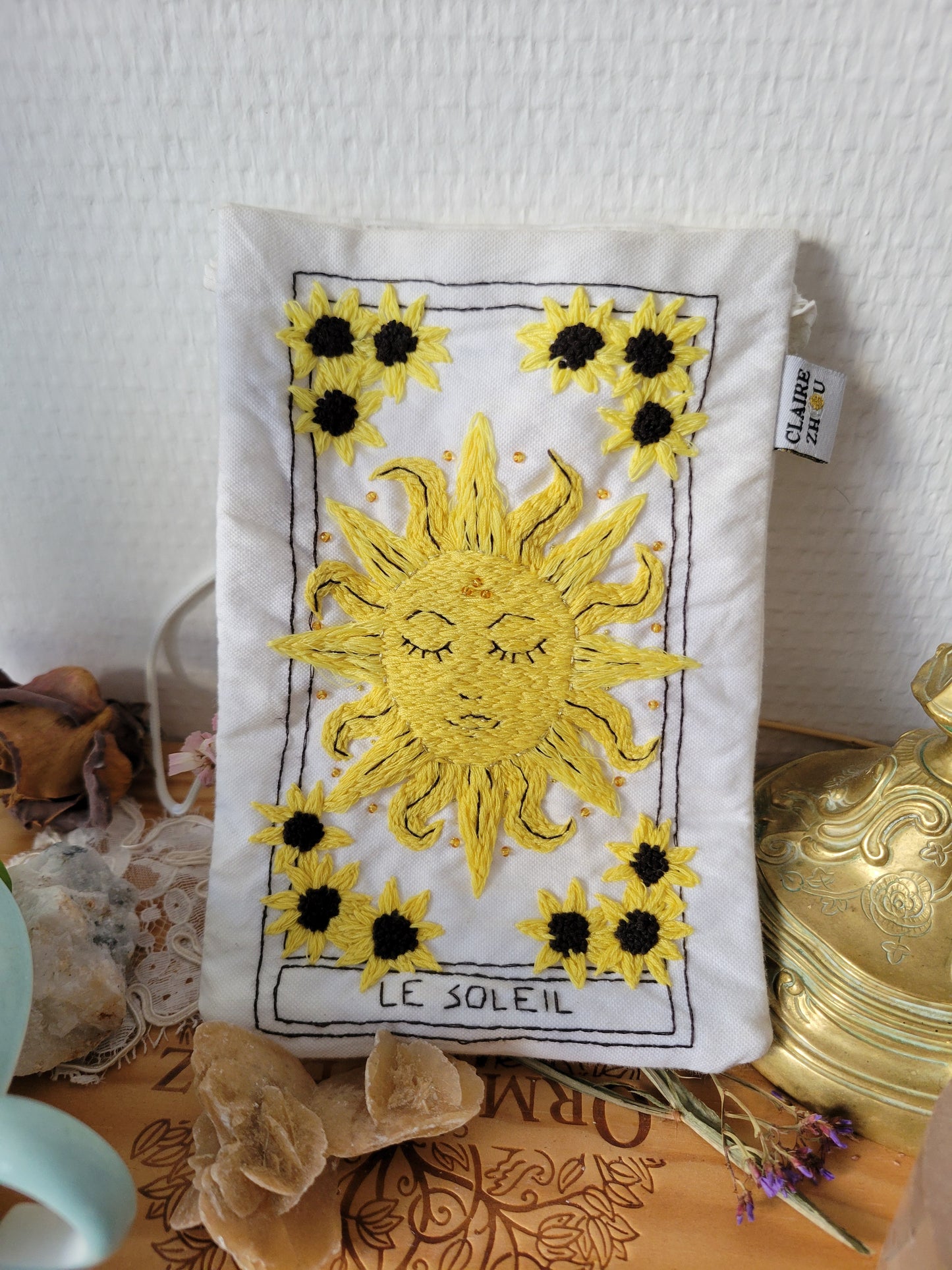 Mini sac bandoulière brodé à la main pour portable Carte tarot Soleil