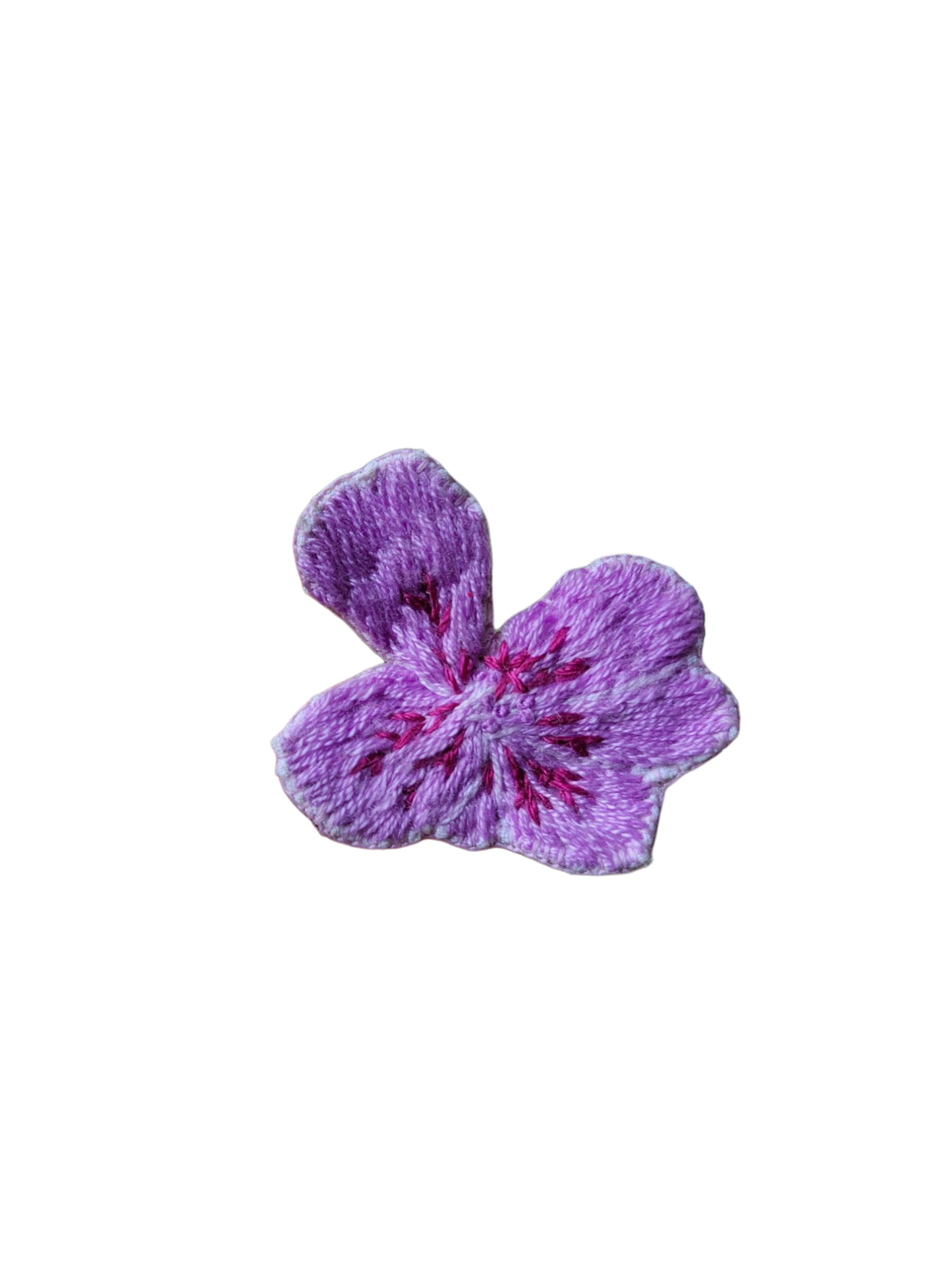 Broche brodée main fleurs violettes bleues