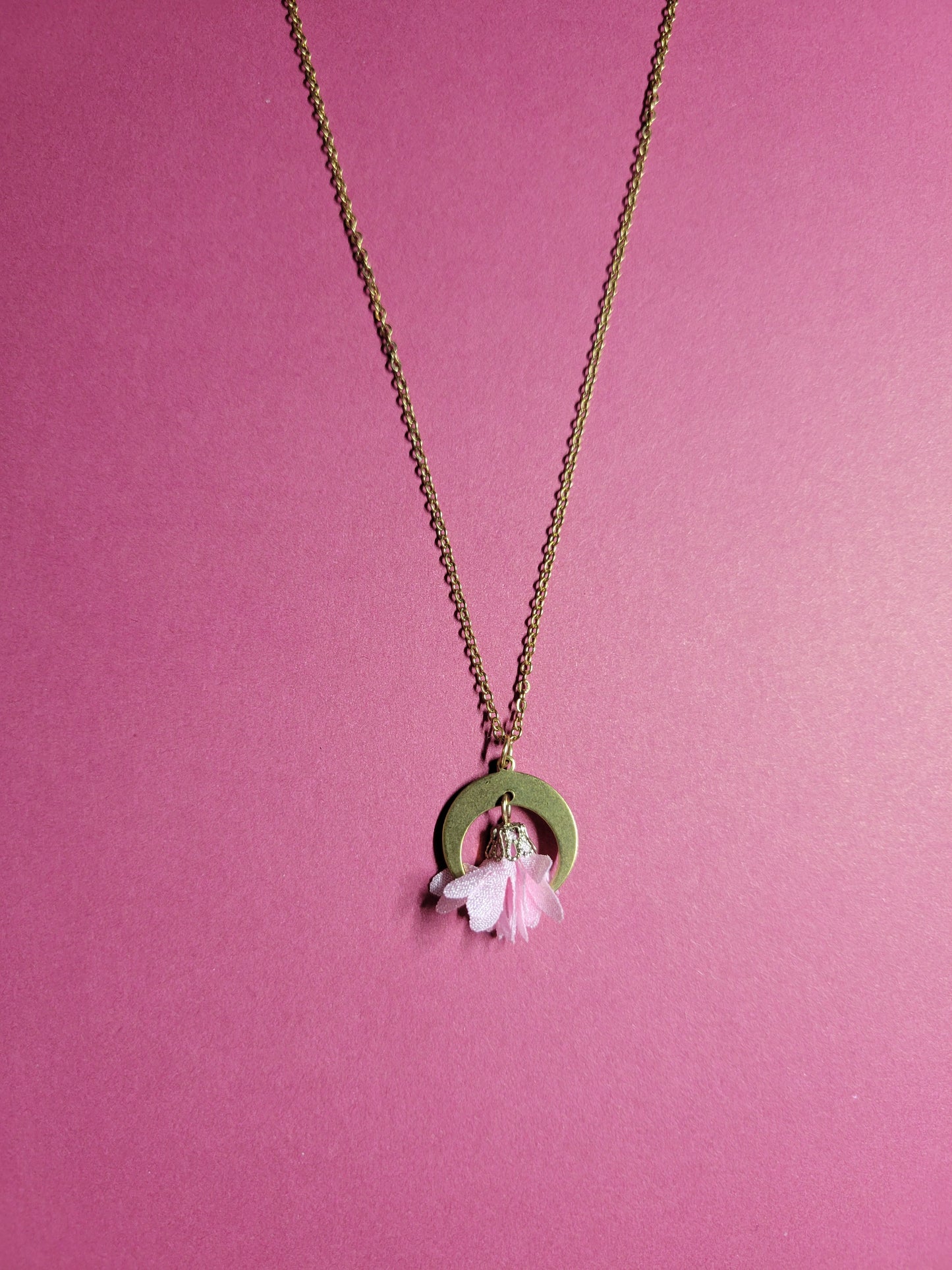Collier croisant de lune fleur - HELA