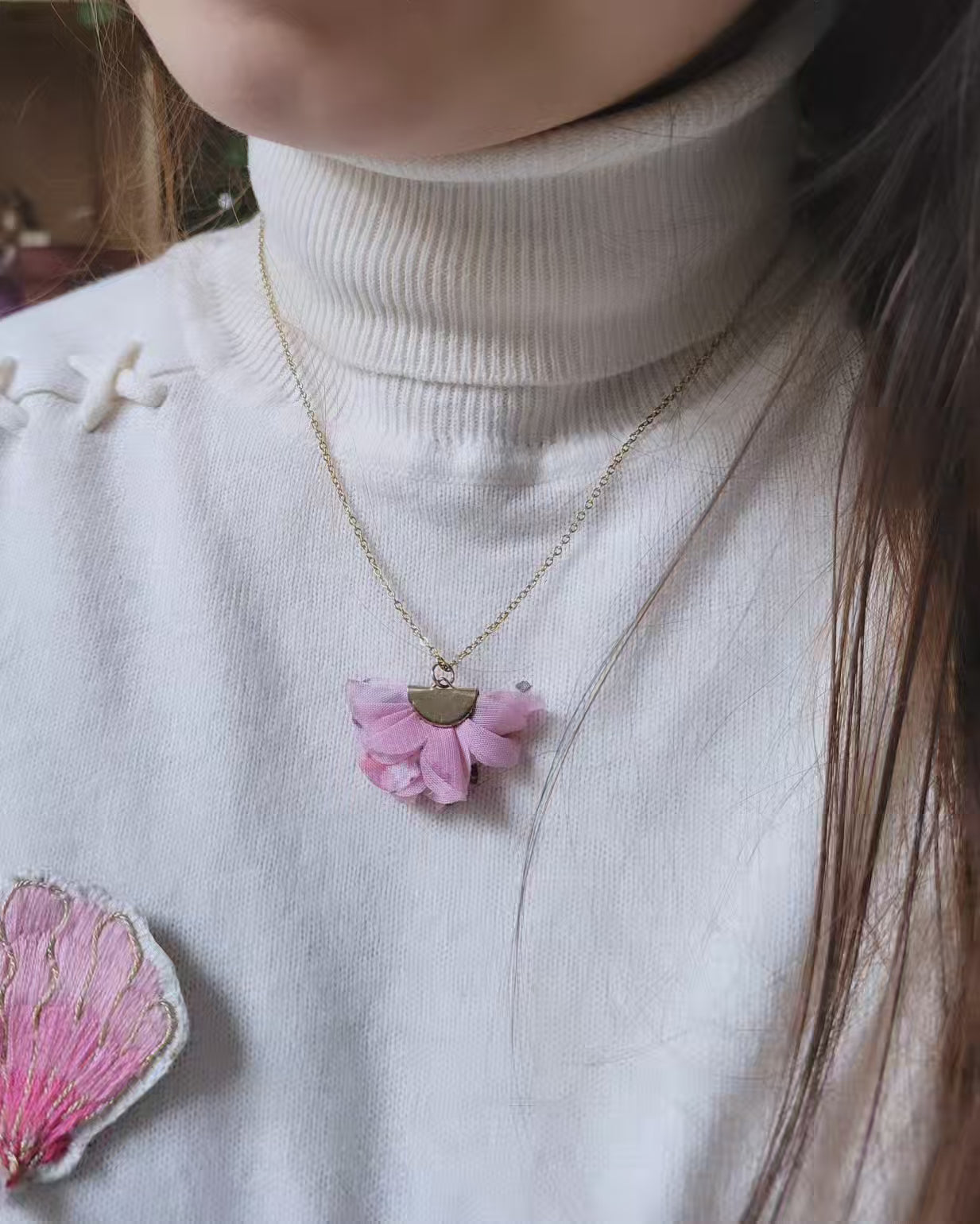 Collier fleuri - PENELOPE