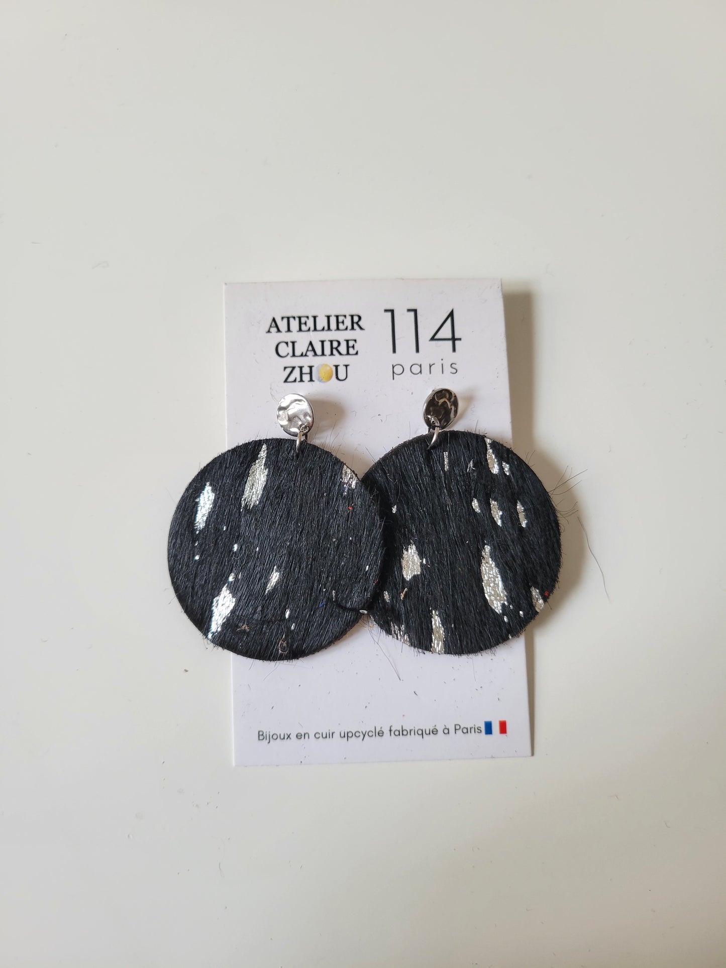 Boucles d'oreilles cuir recyclé - Atelier Claire Zhou x 114 Paris