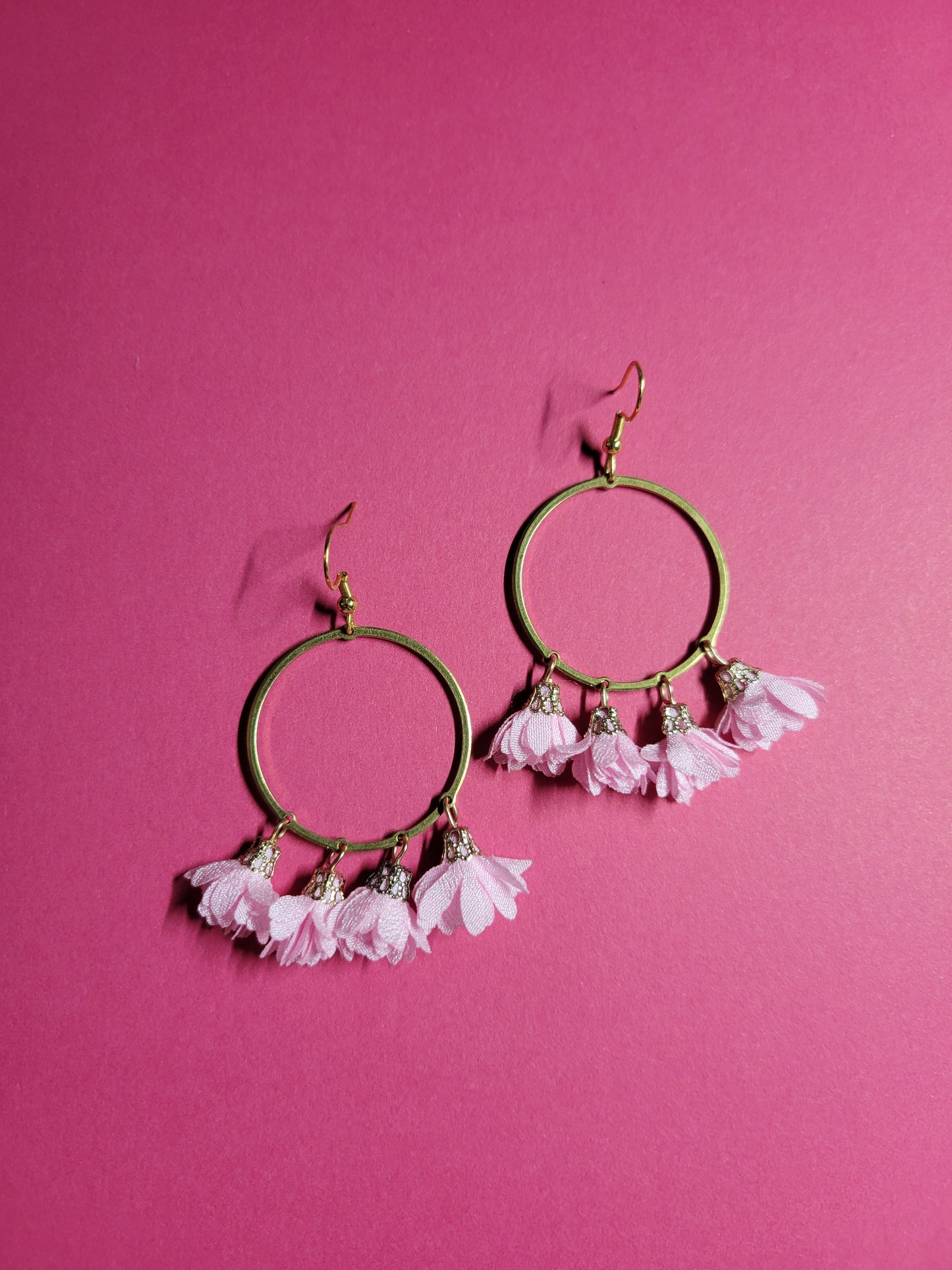 Boucles d'oreilles cercles/gouttes fleurs - ROSE/ROSEN/ROSA