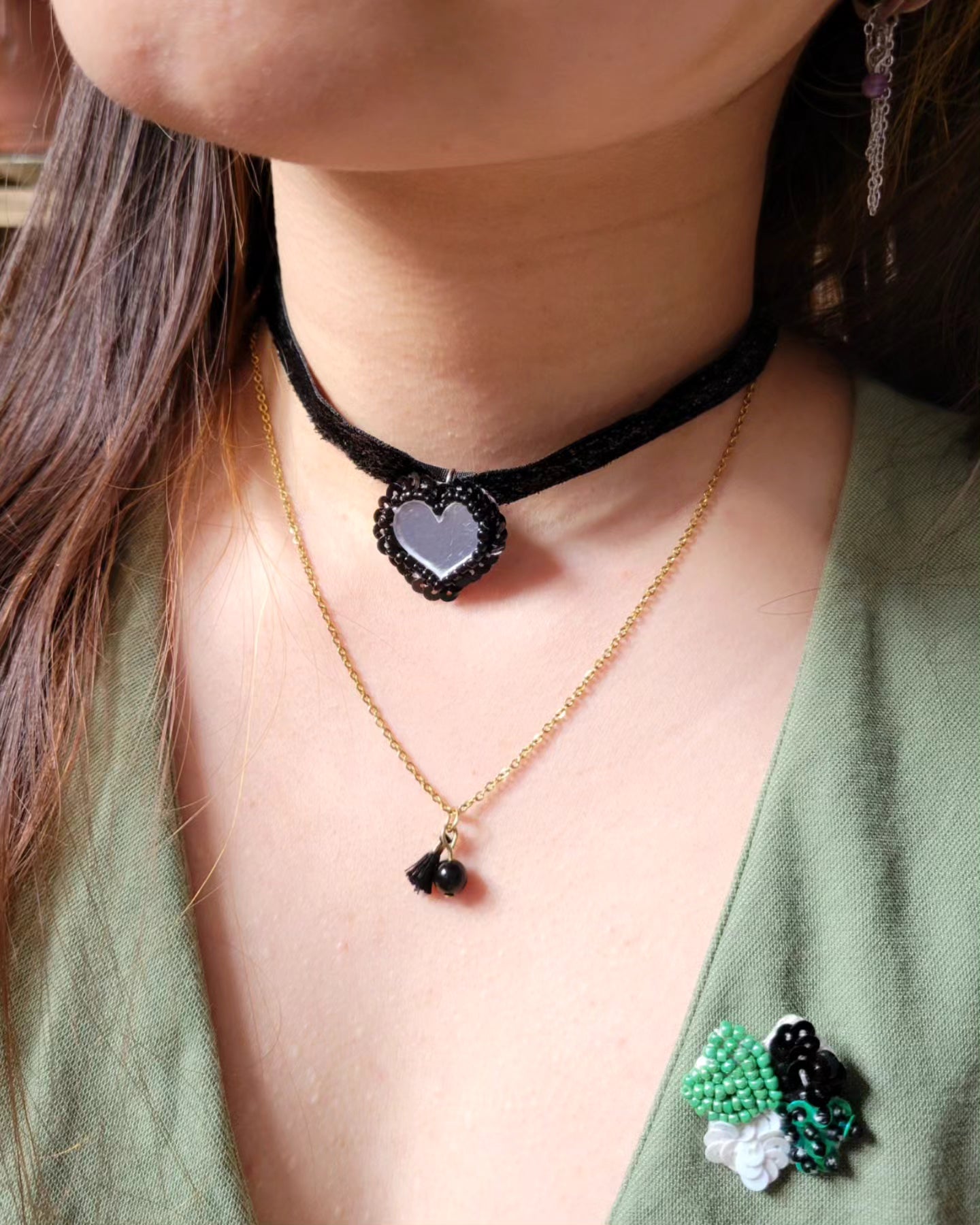 Collier bohème pierre et mini pompon - CALIE
