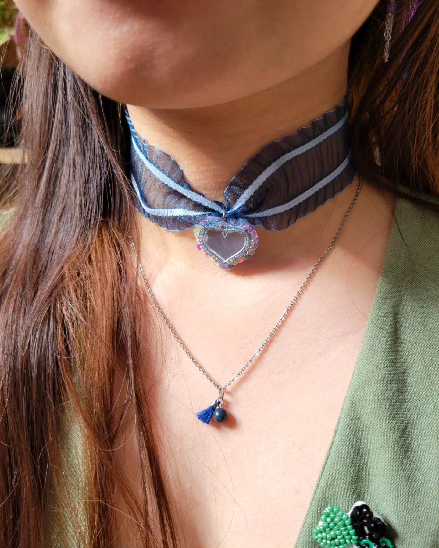 Collier bohème pierre et mini pompon - CALIE
