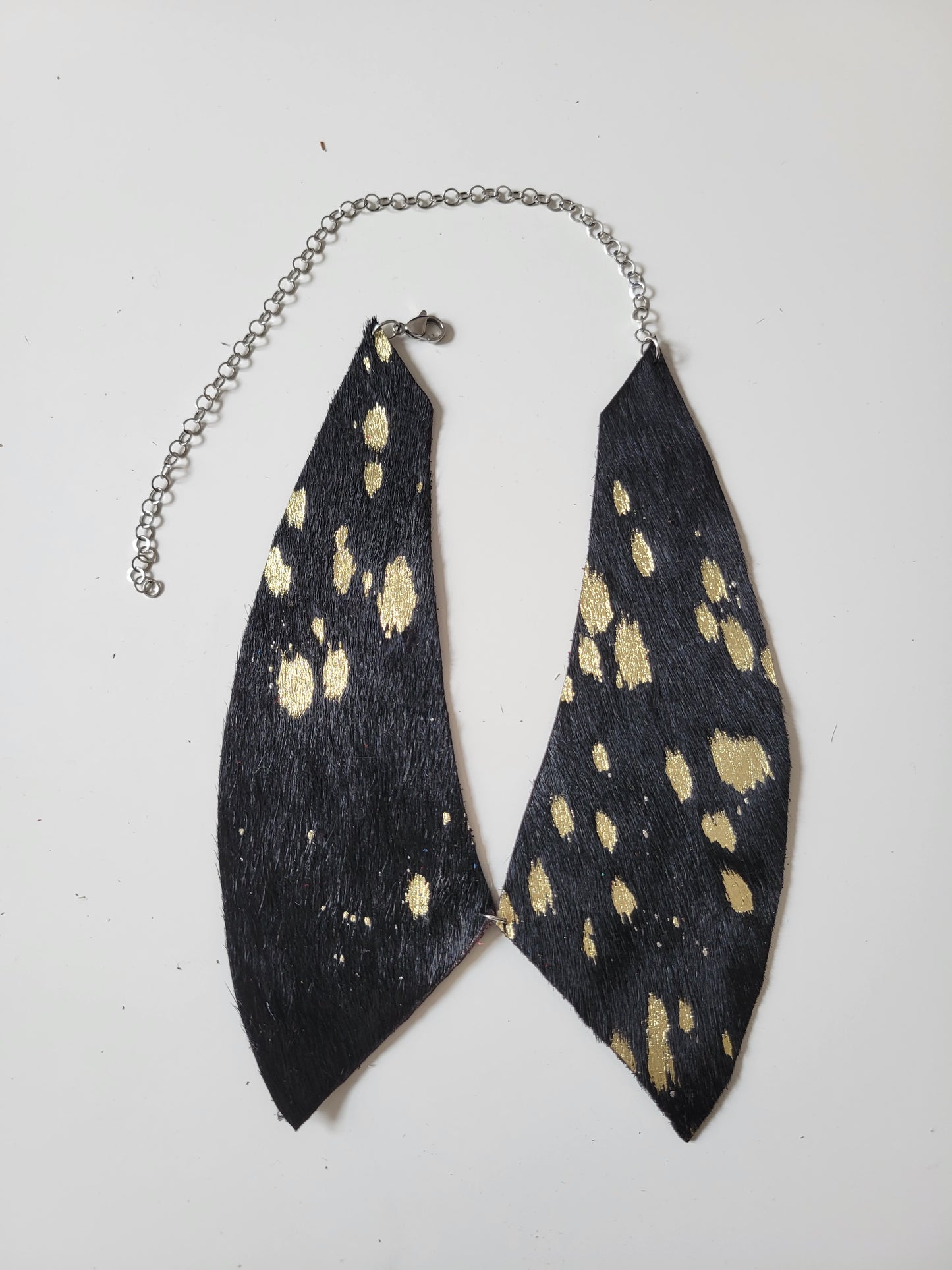Collier faux col cuir upcyclé - Atelier Claire Zhou x 114 paris