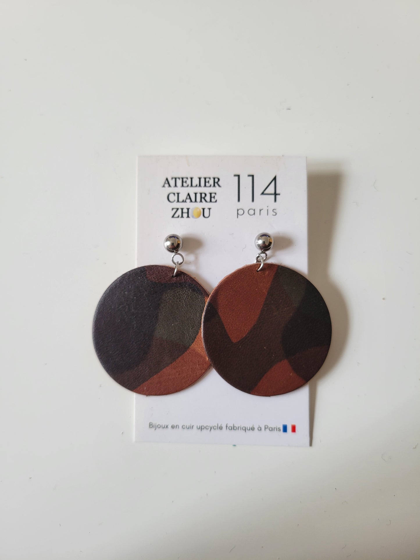 Boucles d'oreilles cuir recyclé - Atelier Claire Zhou x 114 Paris
