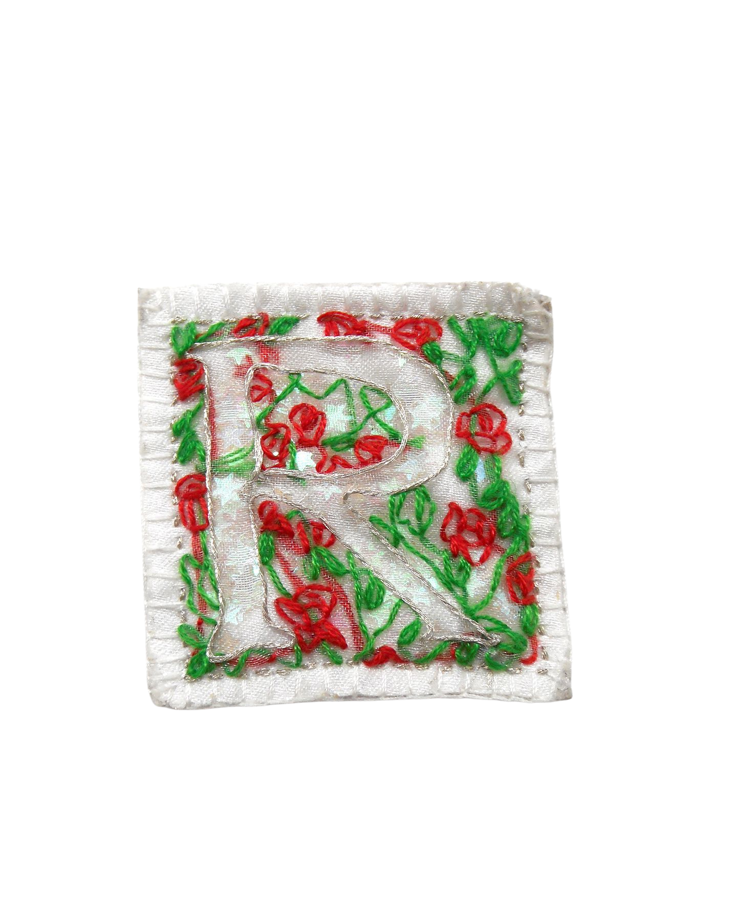 Broche brodée main - LETTRINE FEERIQUE FLORALE
