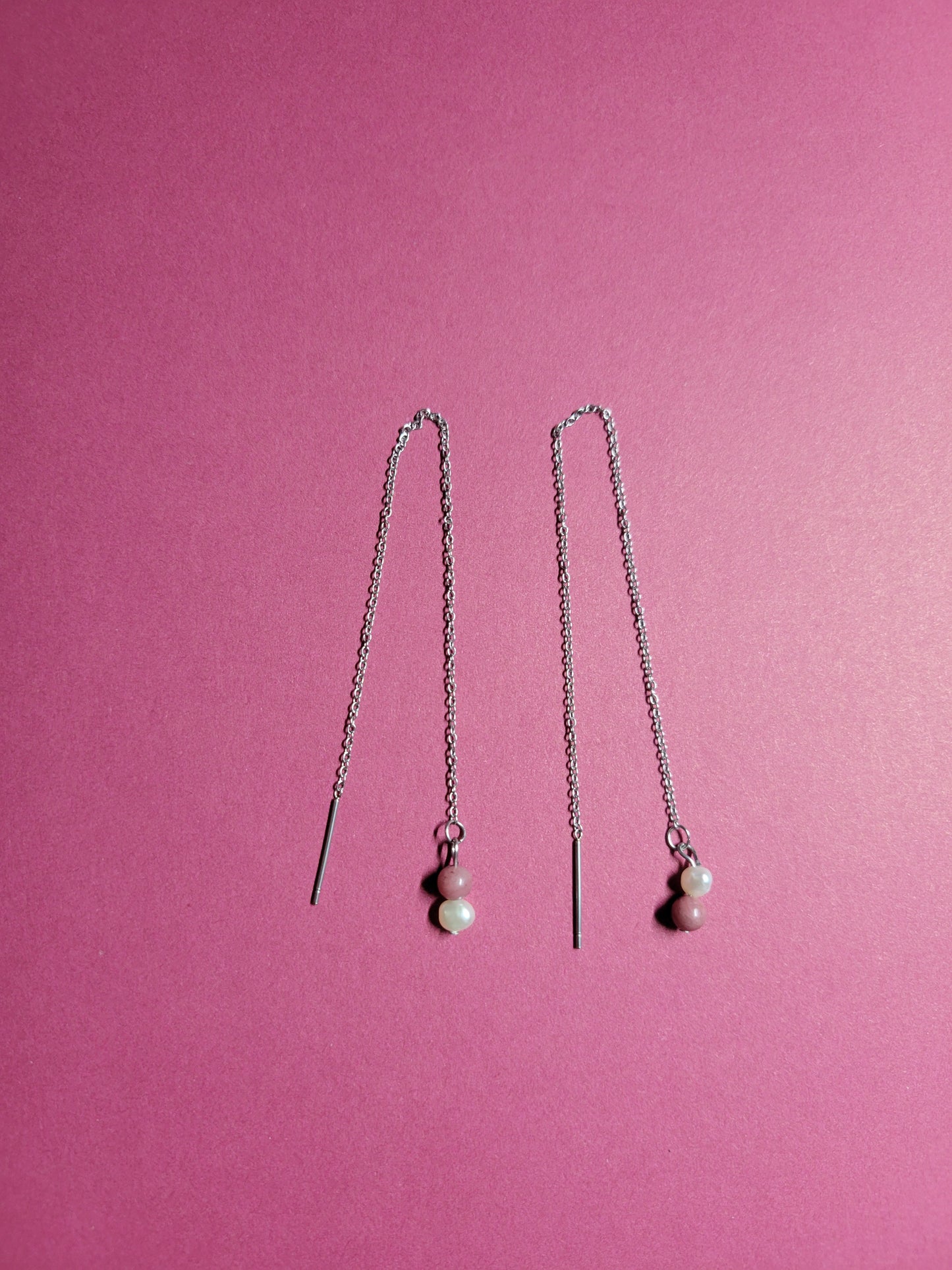Boucles d'oreilles chaine fine longue pierres naturelles - TESSA