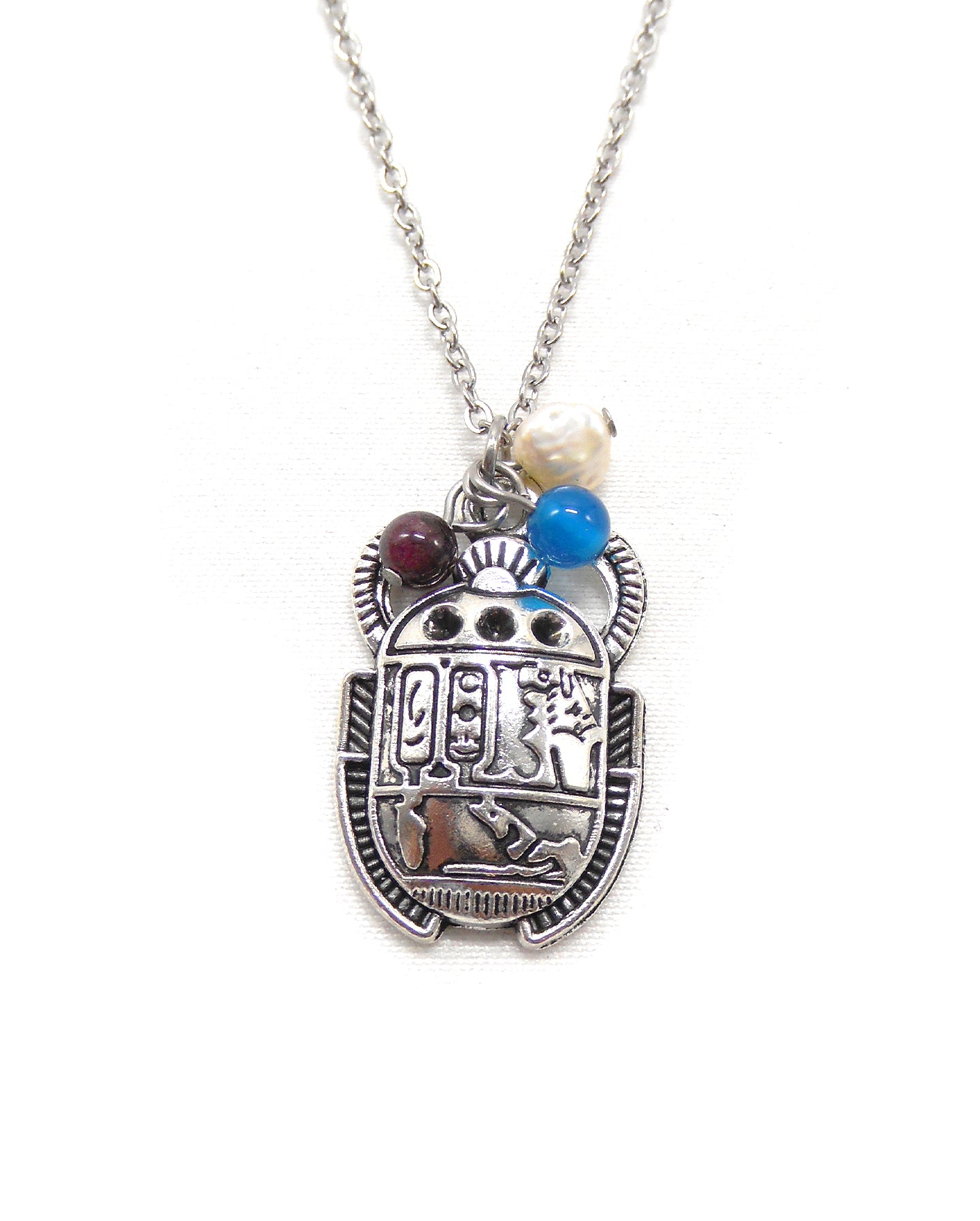 Collier totem scarabée perlé pierres - SCARABEE