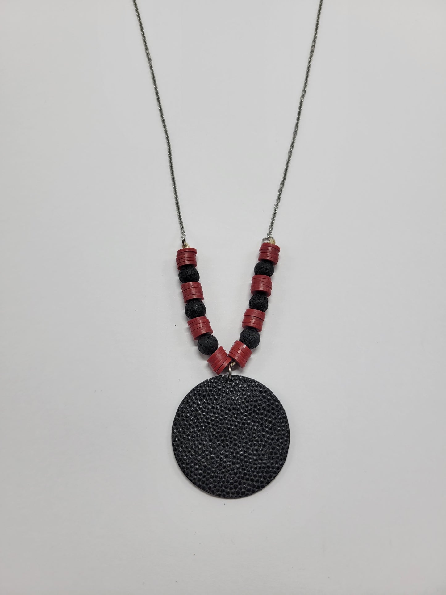 Collier cuir recyclé et pampilles - Atelier Claire Zhou x 114 Paris