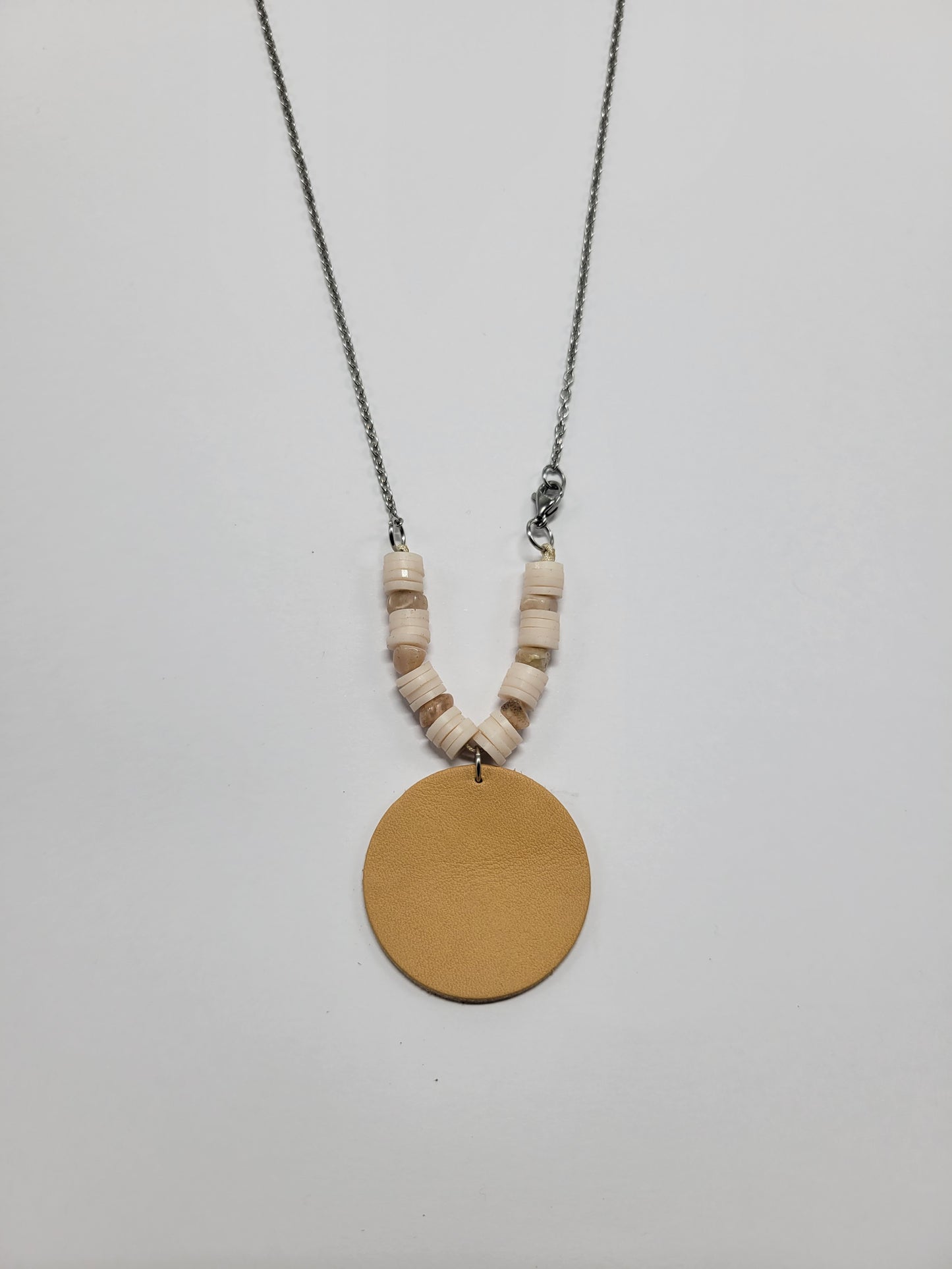 Collier cuir recyclé et pampilles - Atelier Claire Zhou x 114 Paris