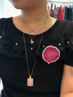 PARFUM collier long fiole quartz rose