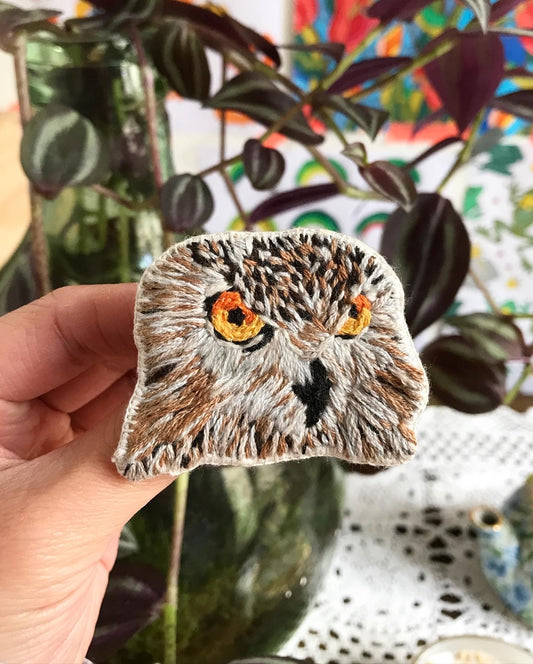 HIBOU broche brodée main