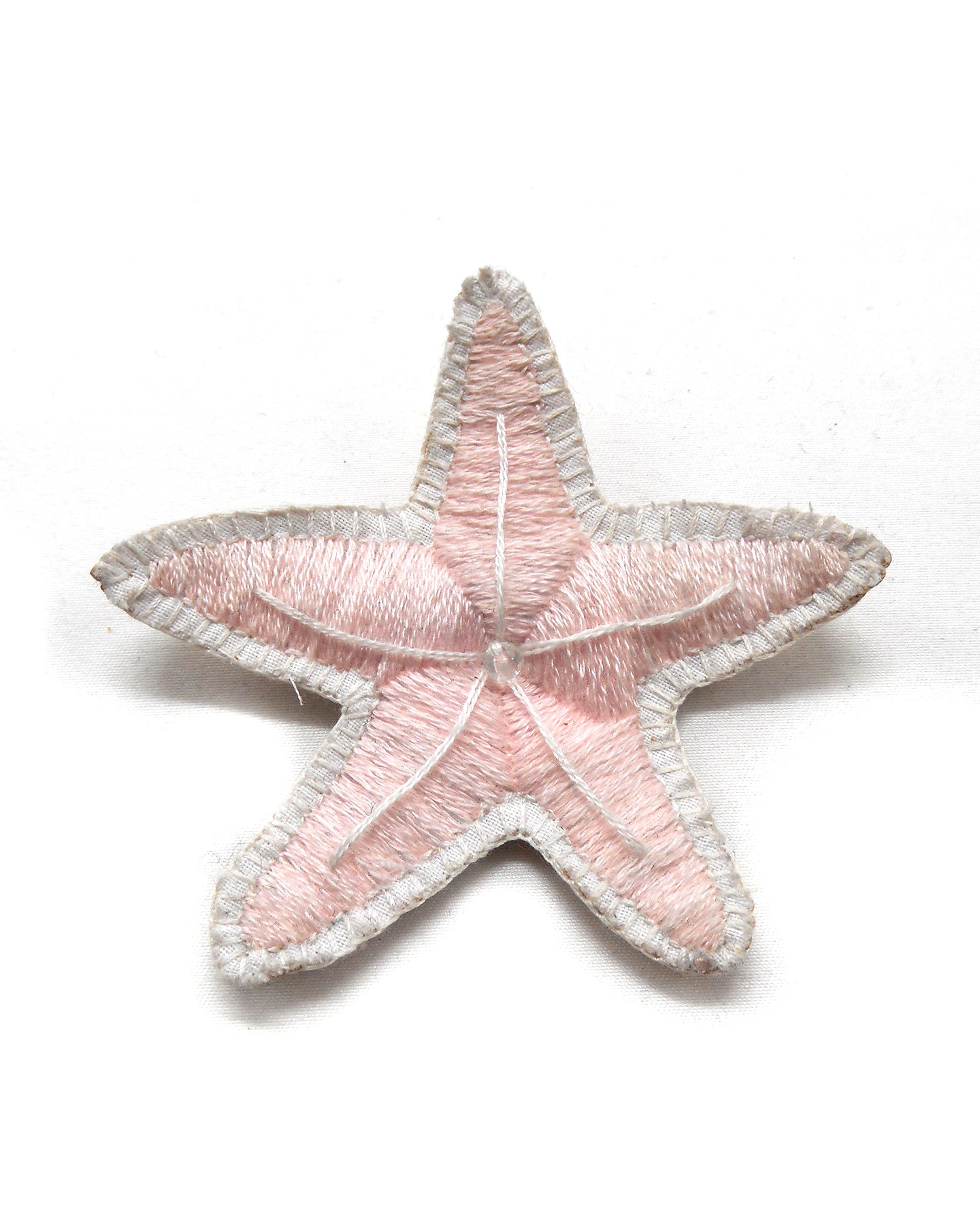 ETOILE DE MER NUDE broche brodée main