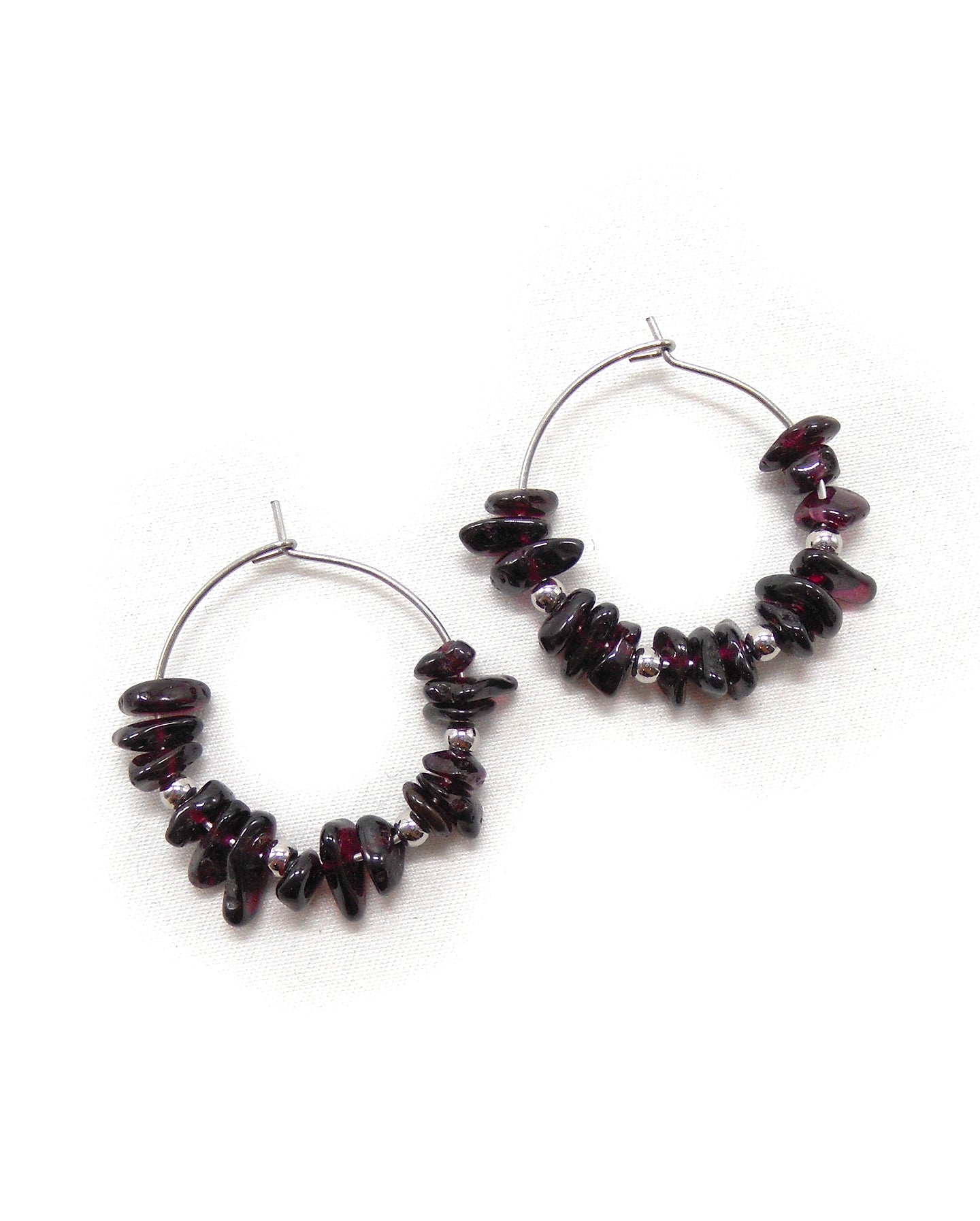 Boucles d'oreilles créoles grenat - JAMILA