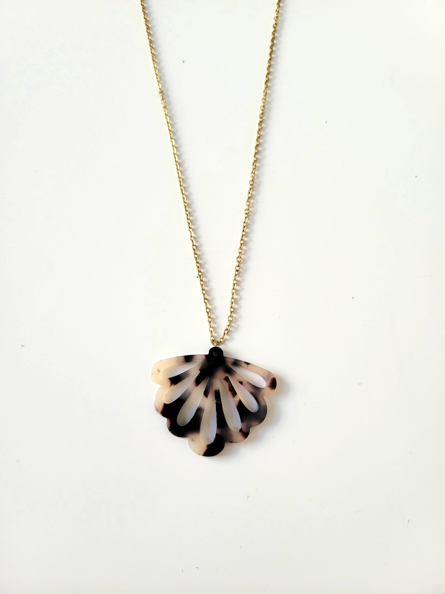 Collier résine retro vintage - ADELE/CLAUDIA/CATHERINE/ISABELLE/JEANNE/PHILO