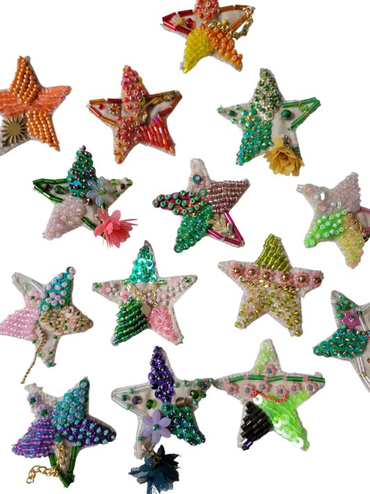 Broche brodée main - ETOILE DE REVE