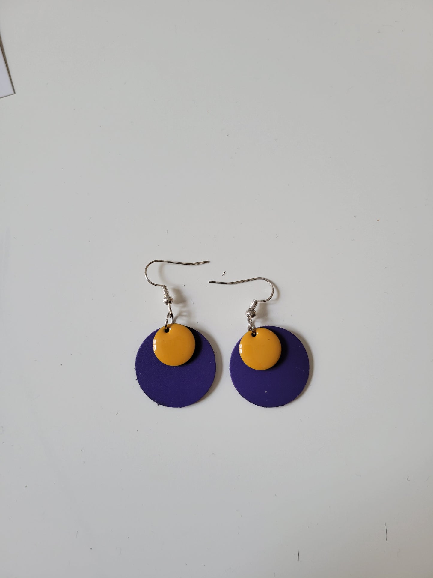 Boucles d'oreilles cuir recyclé double anneaux - Atelier Claire Zhou x 114 Paris