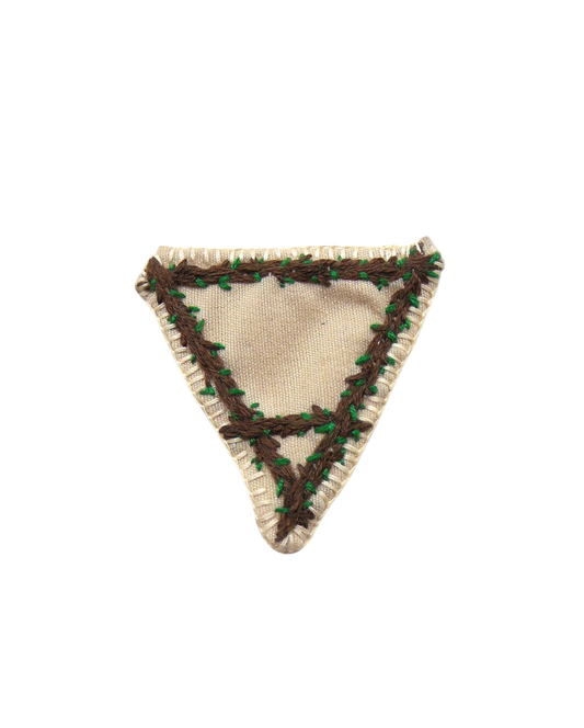 Broche brodée main - LES 4 ELEMENTS