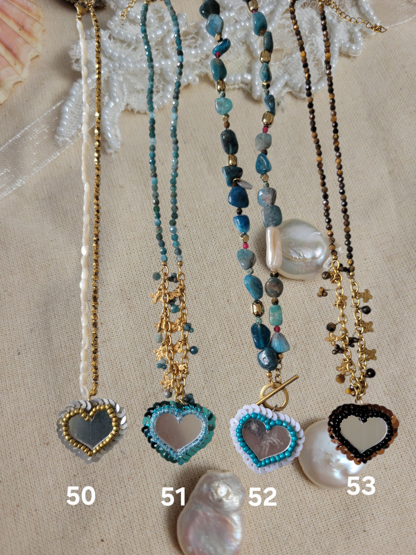 Collier/bracelet brodé main romantique - MIROIR D'AMOUR