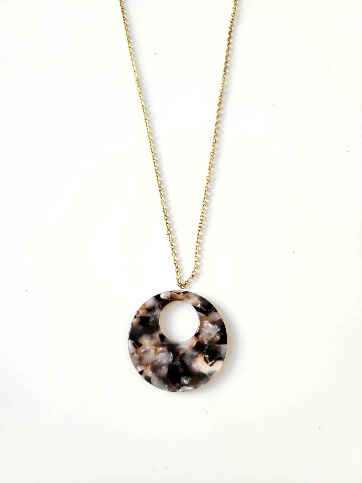 Collier résine retro vintage - ADELE/CLAUDIA/CATHERINE/ISABELLE/JEANNE/PHILO
